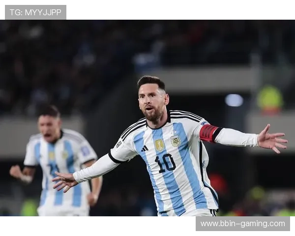 梅西康复进展顺利预计下周强势回归赛场备受关注引发球迷期待热潮 梅西康复进展顺利预计下周强势回归赛场备受关注引发球迷期待热潮